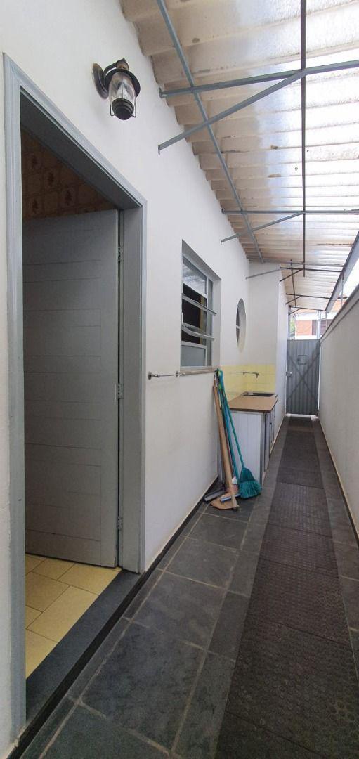 Casa, Bom Pastor, 5 Quartos, 32 Vagas, 1 Suíte