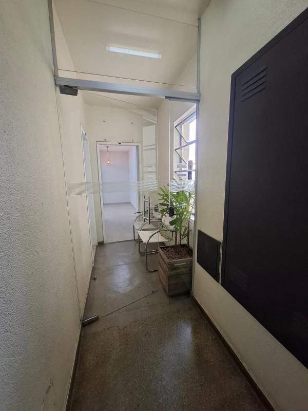 Sala, Barro Preto, 0 Quarto, 0 Vaga