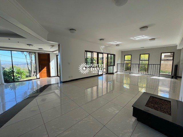 Casa, Retiro das Pedras, 4 Quartos, 4 Vagas, 2 Suítes
