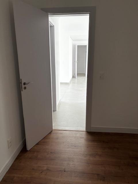 Apartamento, Floresta, 3 Quartos, 2 Vagas, 2 Suítes
