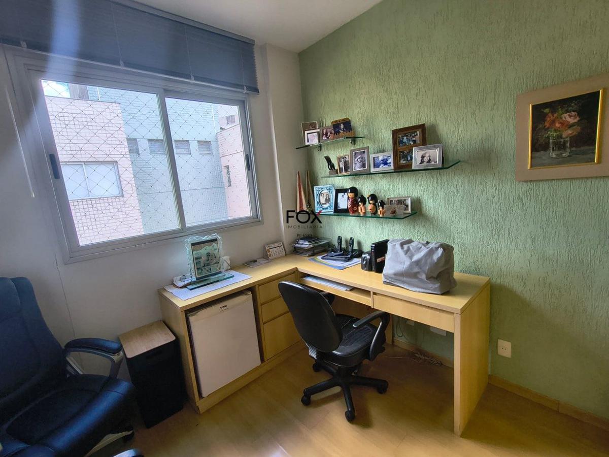 Apartamento, Vila Paris, 4 Quartos, 2 Vagas, 1 Suíte
