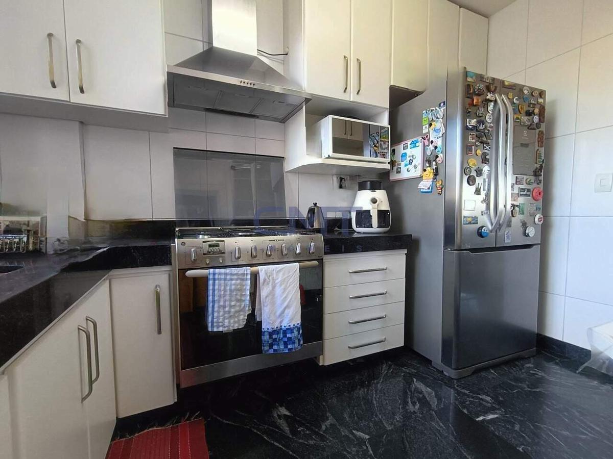 Apartamento, Itapoã, 4 Quartos, 3 Vagas, 1 Suíte
