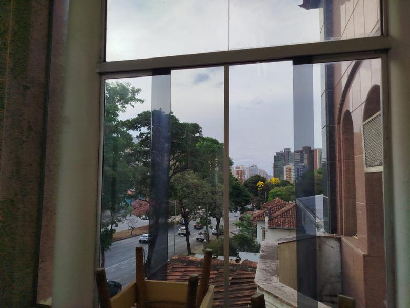 Casa Comercial, Funcionários