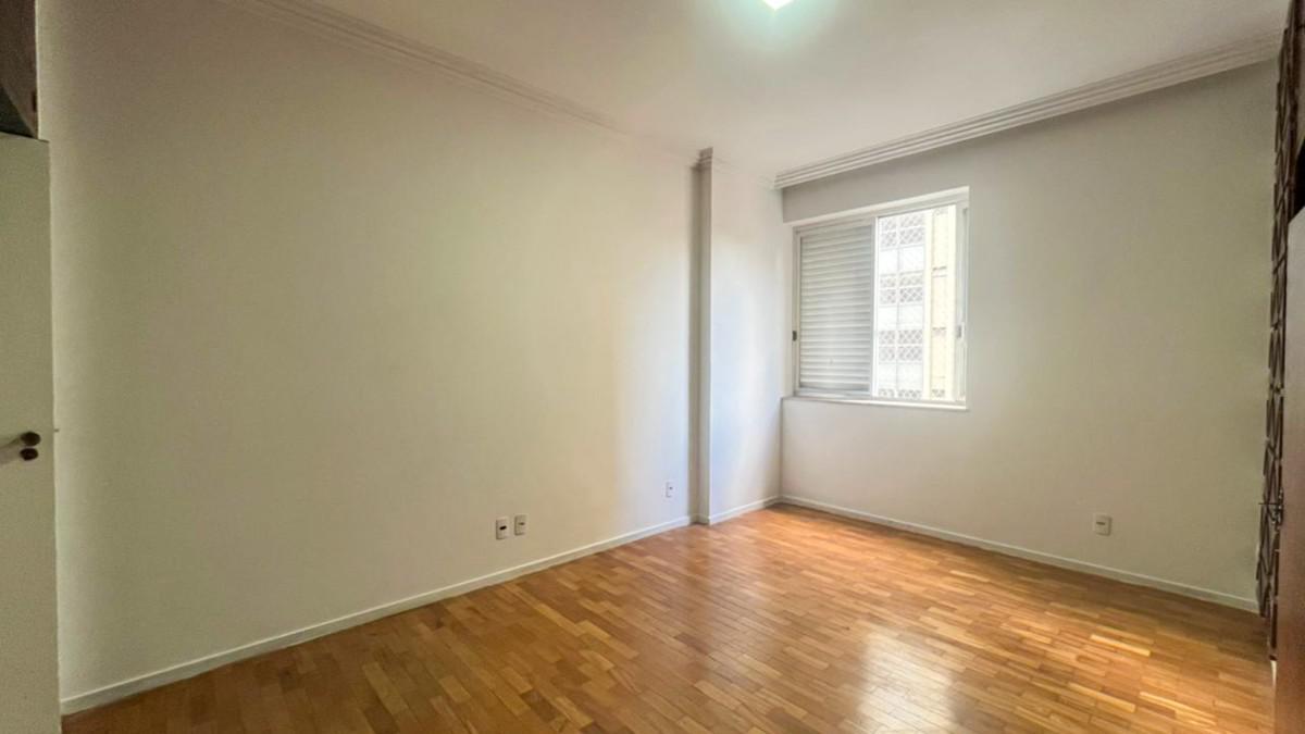 Apartamento, Centro, 4 Quartos, 2 Vagas, 1 Suíte