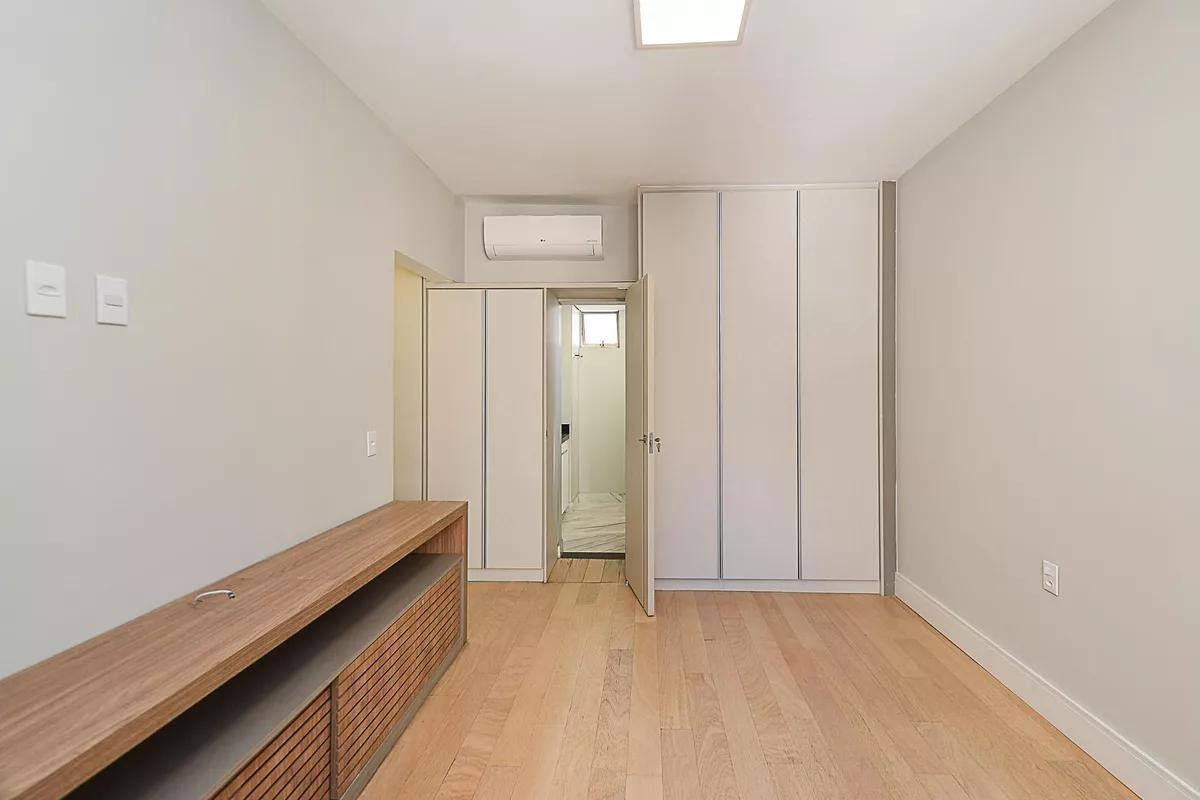 Apartamento, Savassi, 4 Quartos, 2 Vagas, 1 Suíte