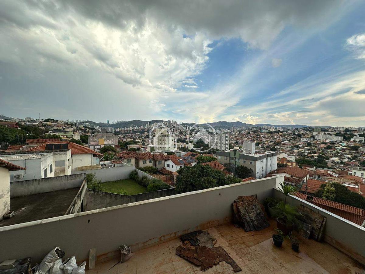 Apartamento, Havaí, 3 Quartos, 2 Vagas, 1 Suíte