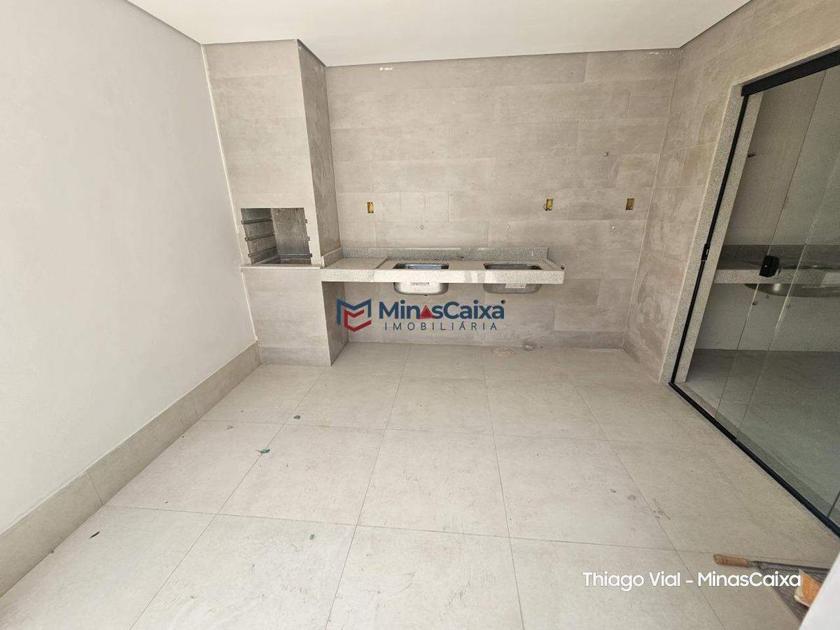 Casa, Quitandinha, 3 Quartos, 1 Vaga, 1 Suíte