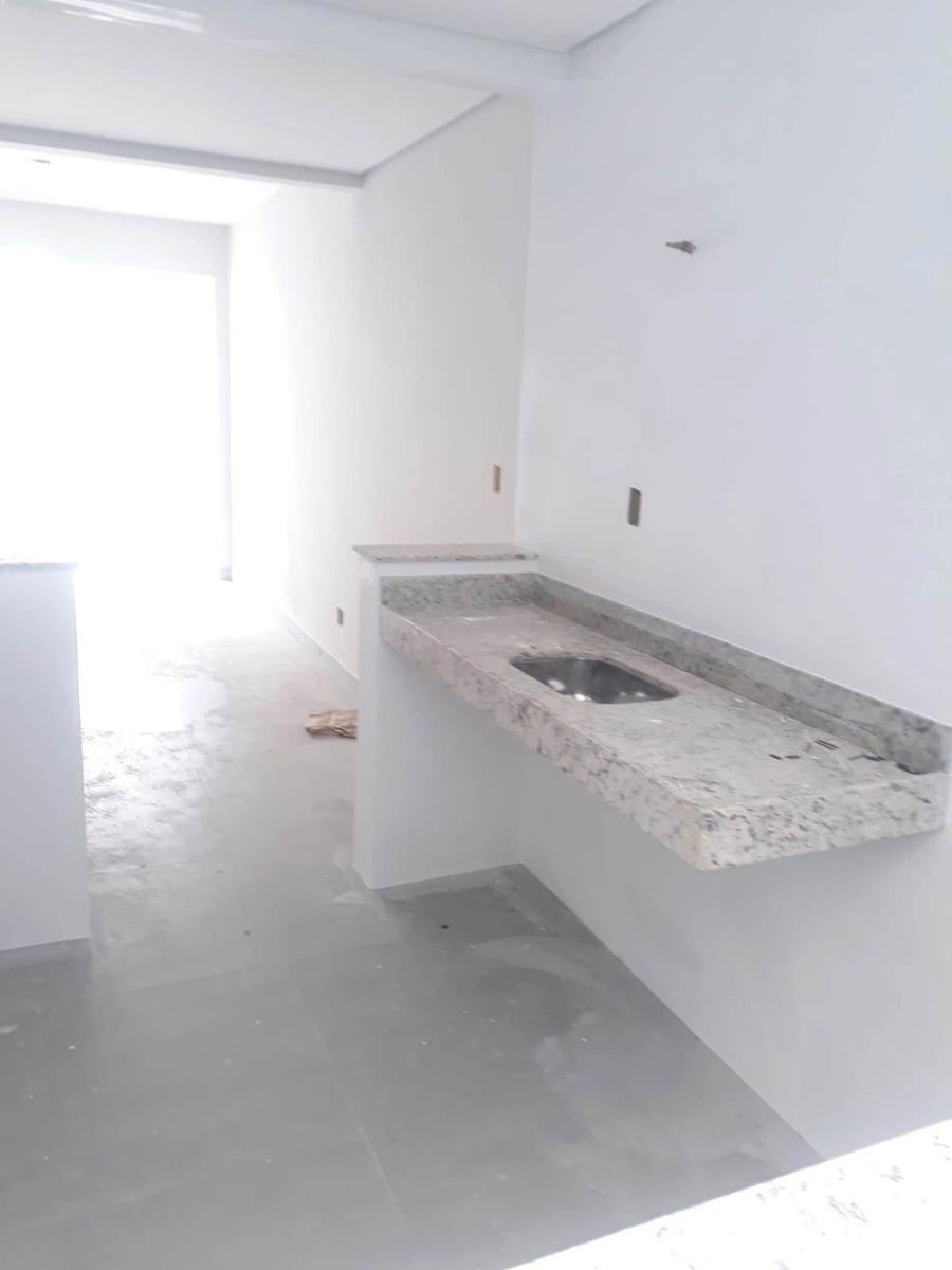 Casa, Planalto, 2 Quartos, 1 Vaga, 1 Suíte