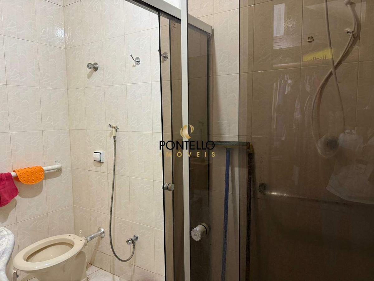 Casa, Boa Vista, 5 Quartos, 2 Vagas, 1 Suíte