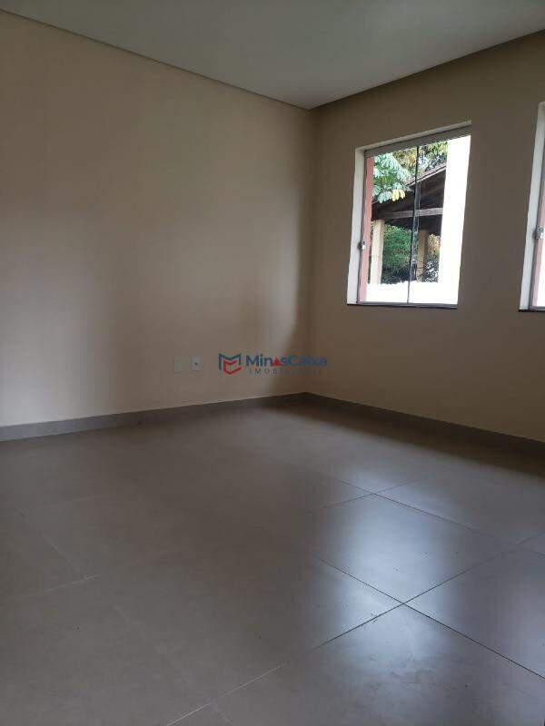 Casa, Funcionários, 1 Quarto, 6 Vagas