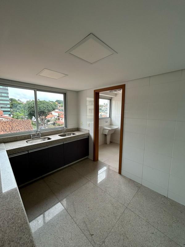 Cobertura, São José, 3 Quartos, 4 Vagas, 3 Suítes