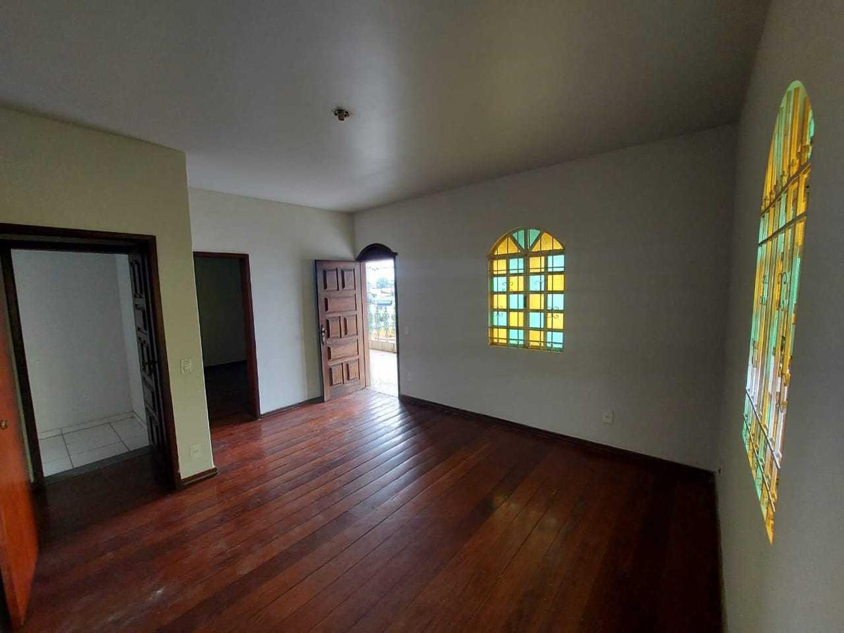 Casa, São Joaquim, 5 Quartos, 6 Vagas, 2 Suítes