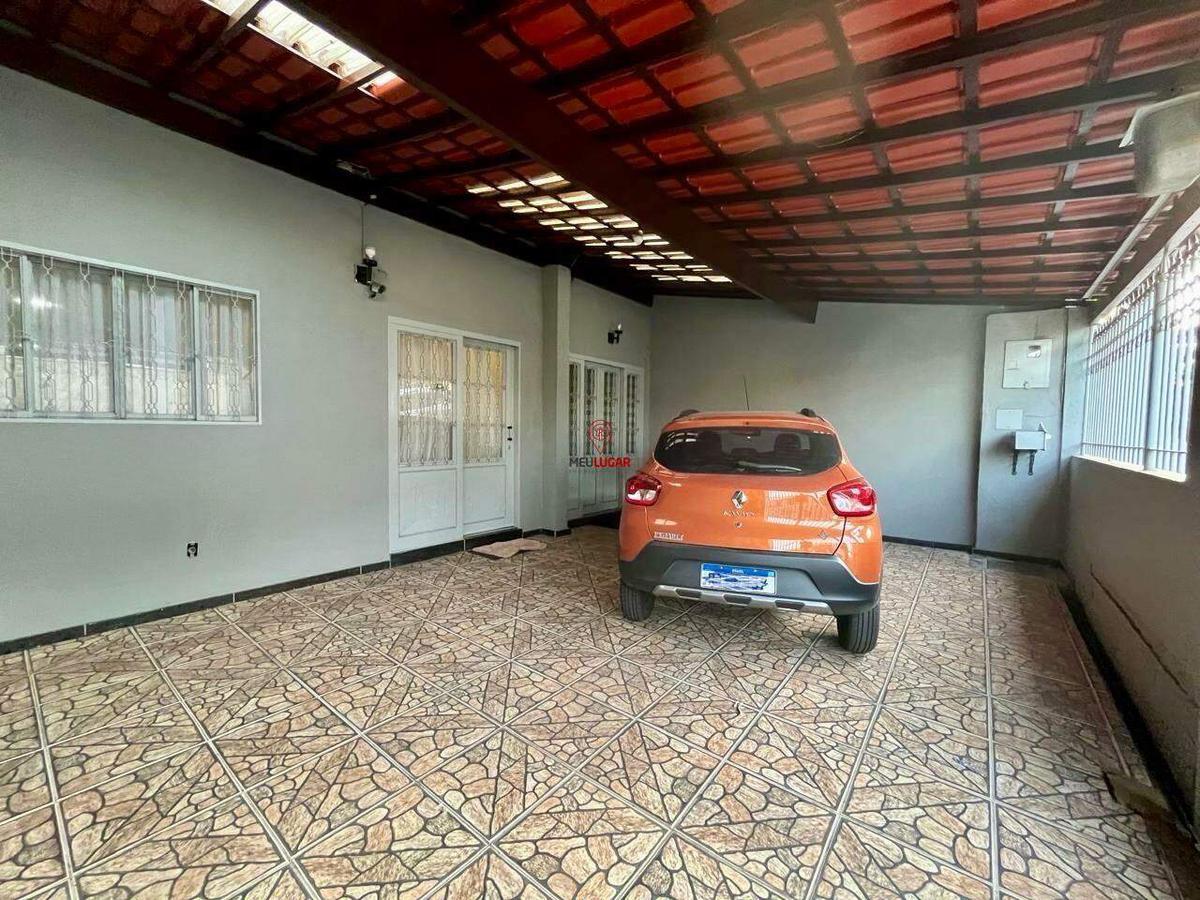 Casa, Teixeira Dias, 3 Quartos, 3 Vagas, 1 Suíte