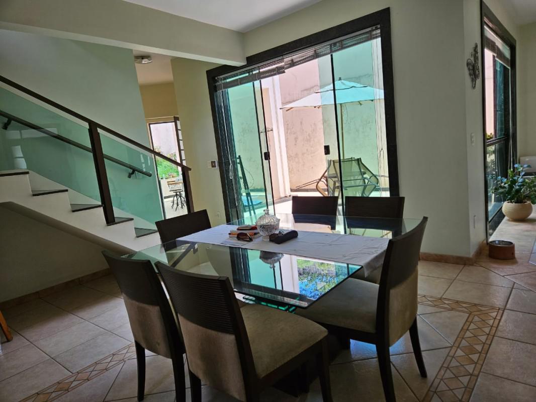 Casa, Fernão Dias, 4 Quartos, 4 Vagas, 1 Suíte