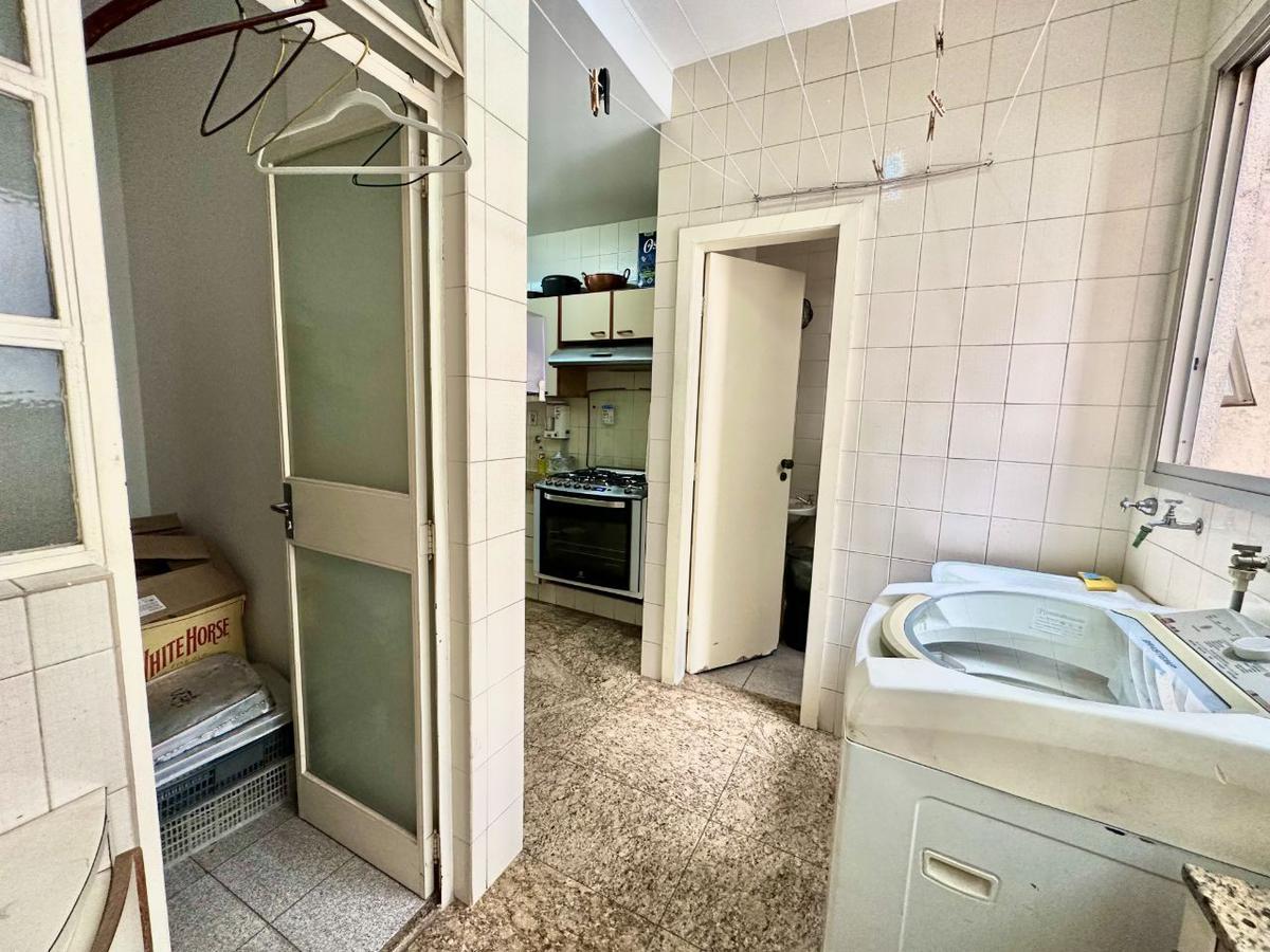 Apartamento, Funcionários, 3 Quartos, 1 Suíte