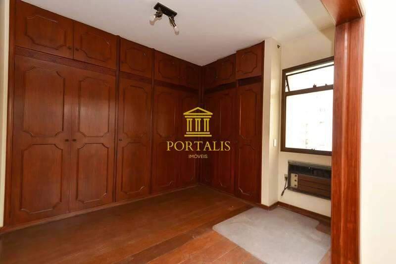 Apartamento, Funcionários, 4 Quartos, 3 Vagas, 2 Suítes