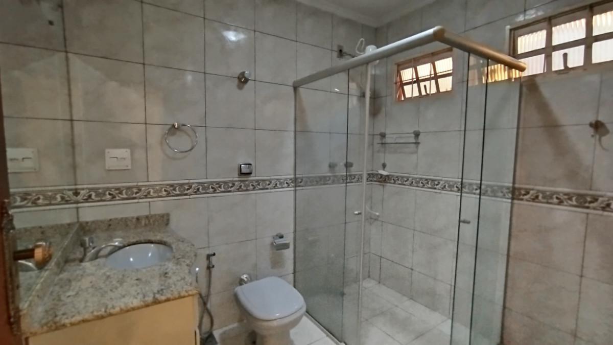 Casa, Buritis, 3 Quartos, 2 Vagas, 1 Suíte