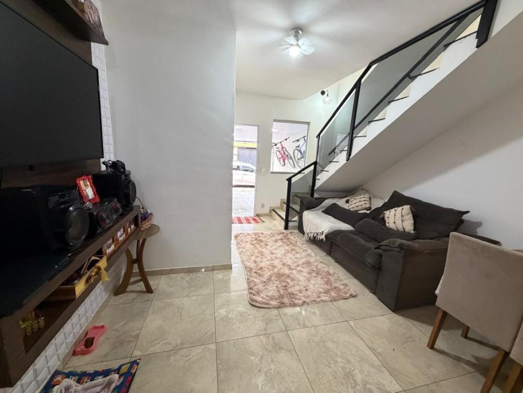 Casa, Novo Barreirinho, 3 Quartos, 1 Vaga, 1 Suíte