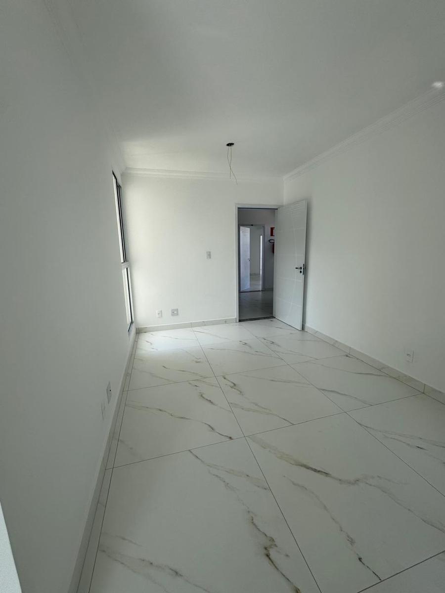 Apartamento, Rio Branco, 2 Quartos, 2 Vagas