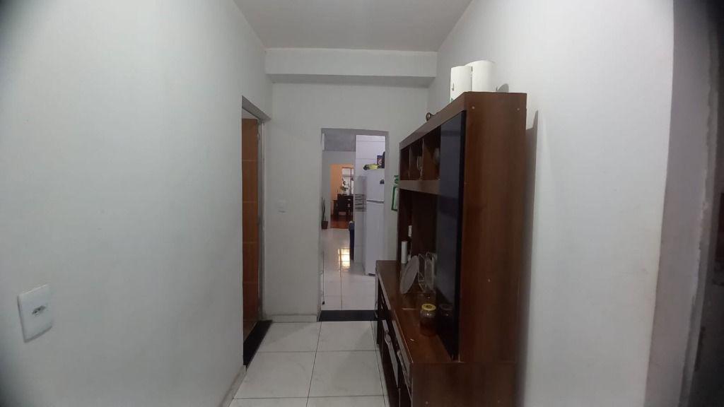 Casa, Vila Santo Antônio de Pádua, 4 Quartos, 0 Vaga