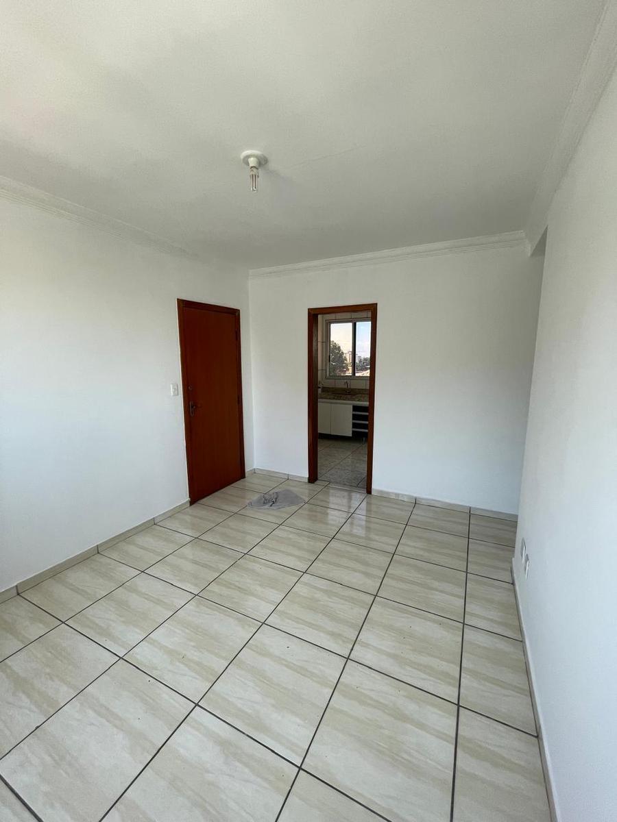 Apartamento, Santa Terezinha, 3 Quartos, 1 Vaga, 1 Suíte