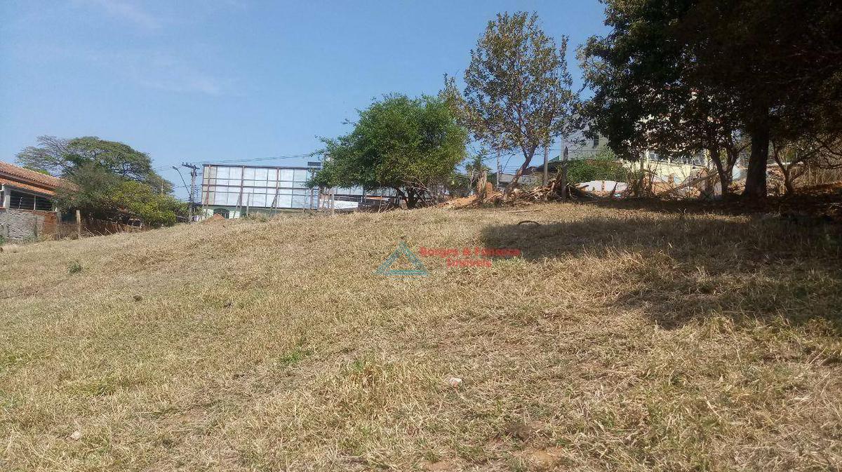 Lote, Centro, 0 Quarto, 0 Vaga