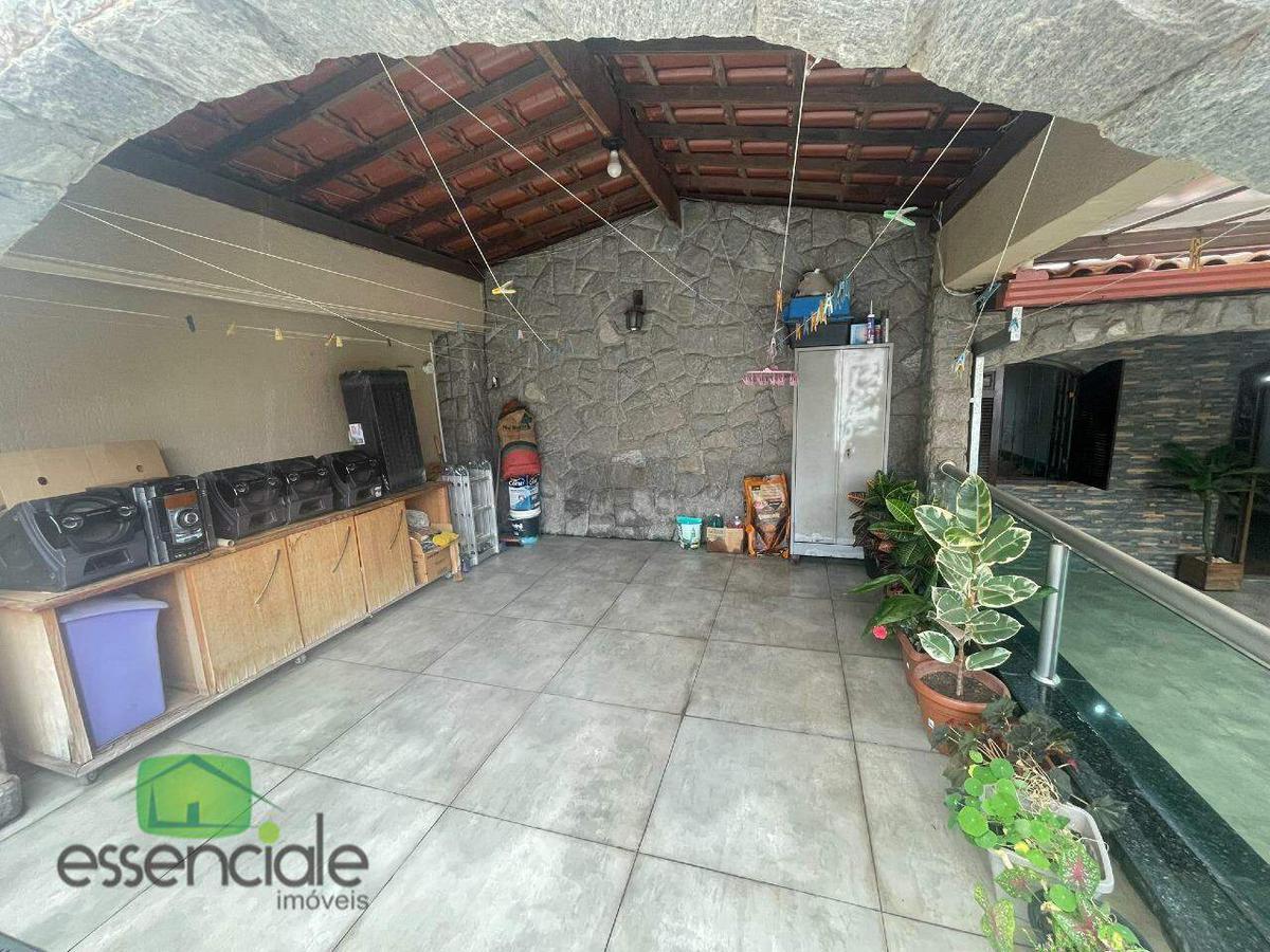 Casa, Santa Helena, 3 Quartos, 2 Vagas, 1 Suíte