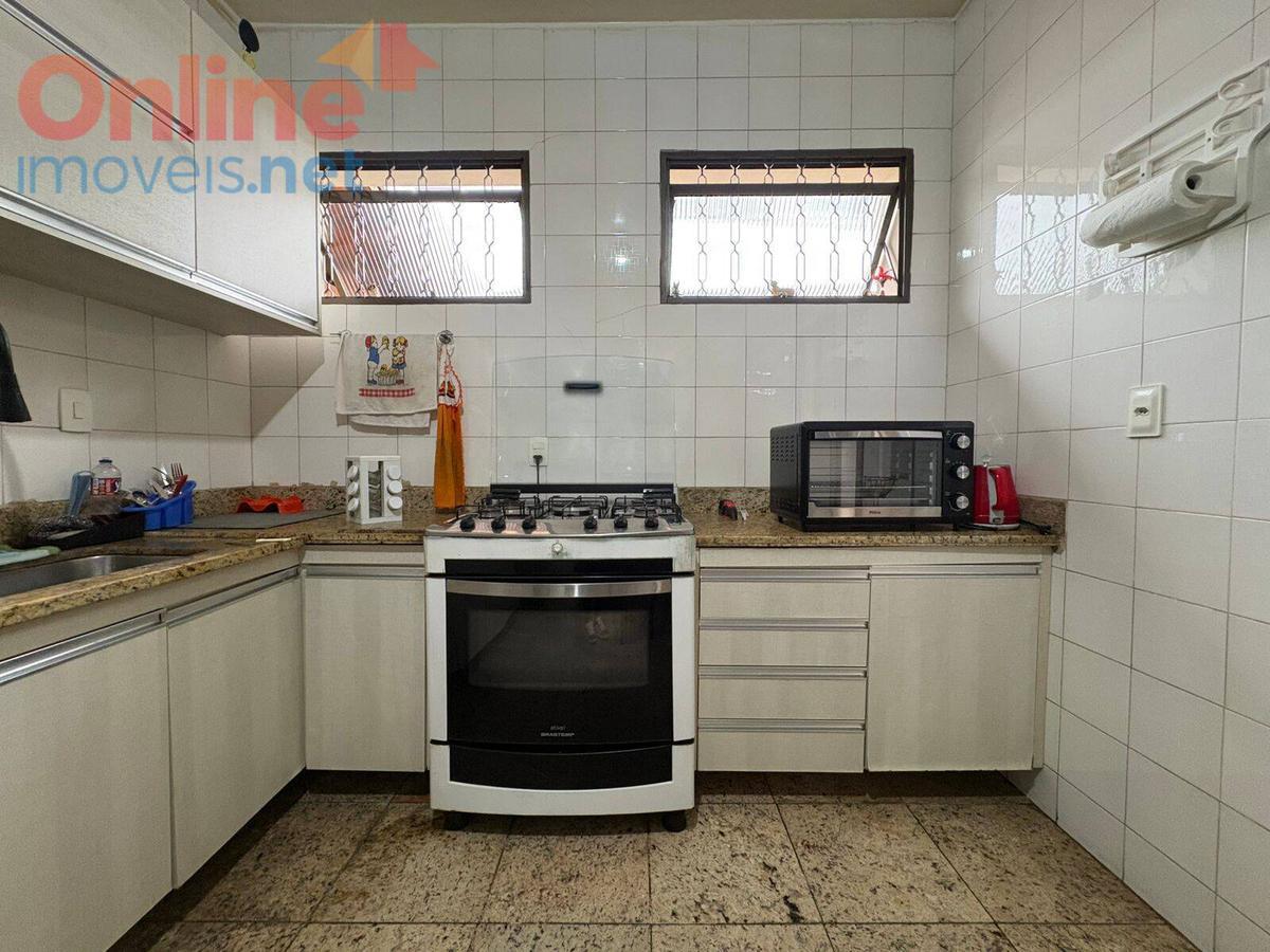 Casa, Dona Clara, 3 Quartos, 0 Vaga, 1 Suíte