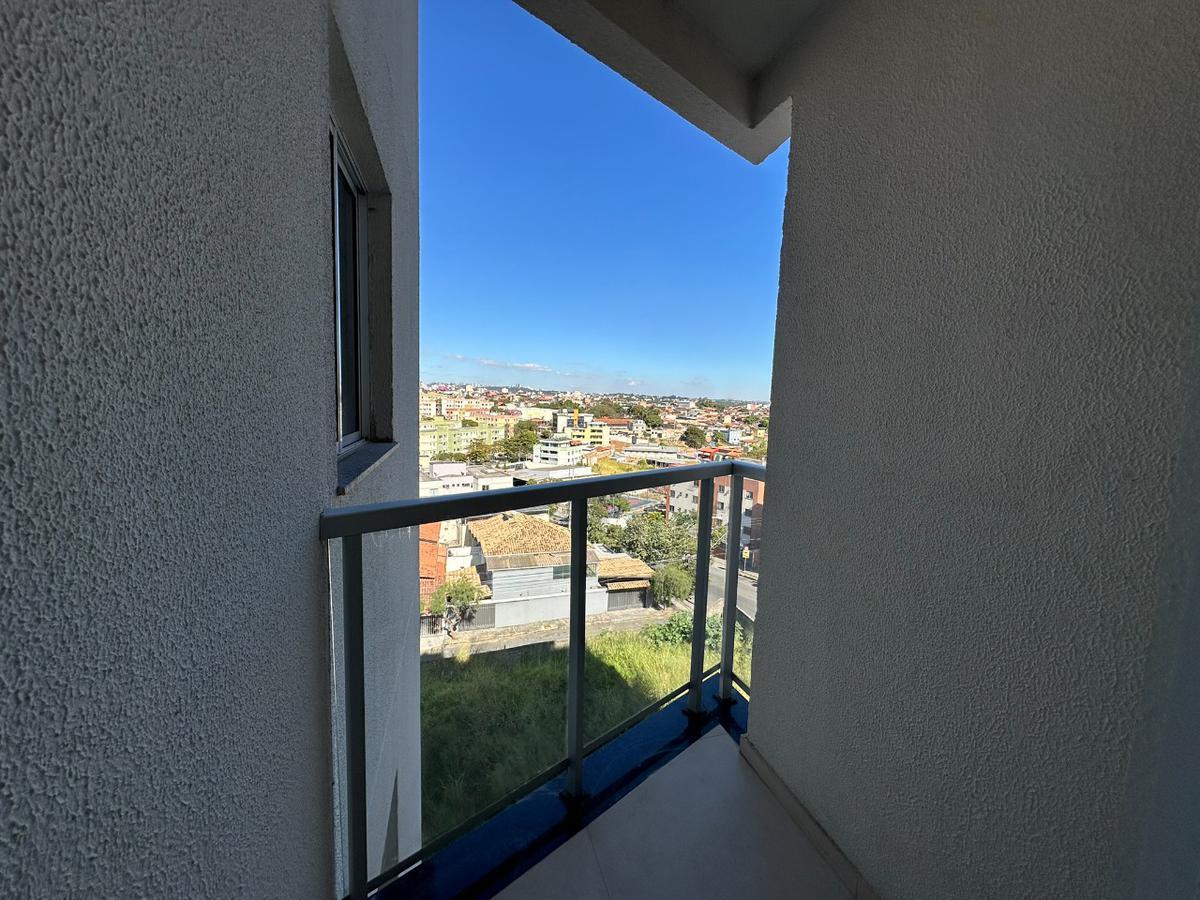 Apartamento, Heliópolis, 2 Quartos, 2 Vagas, 1 Suíte