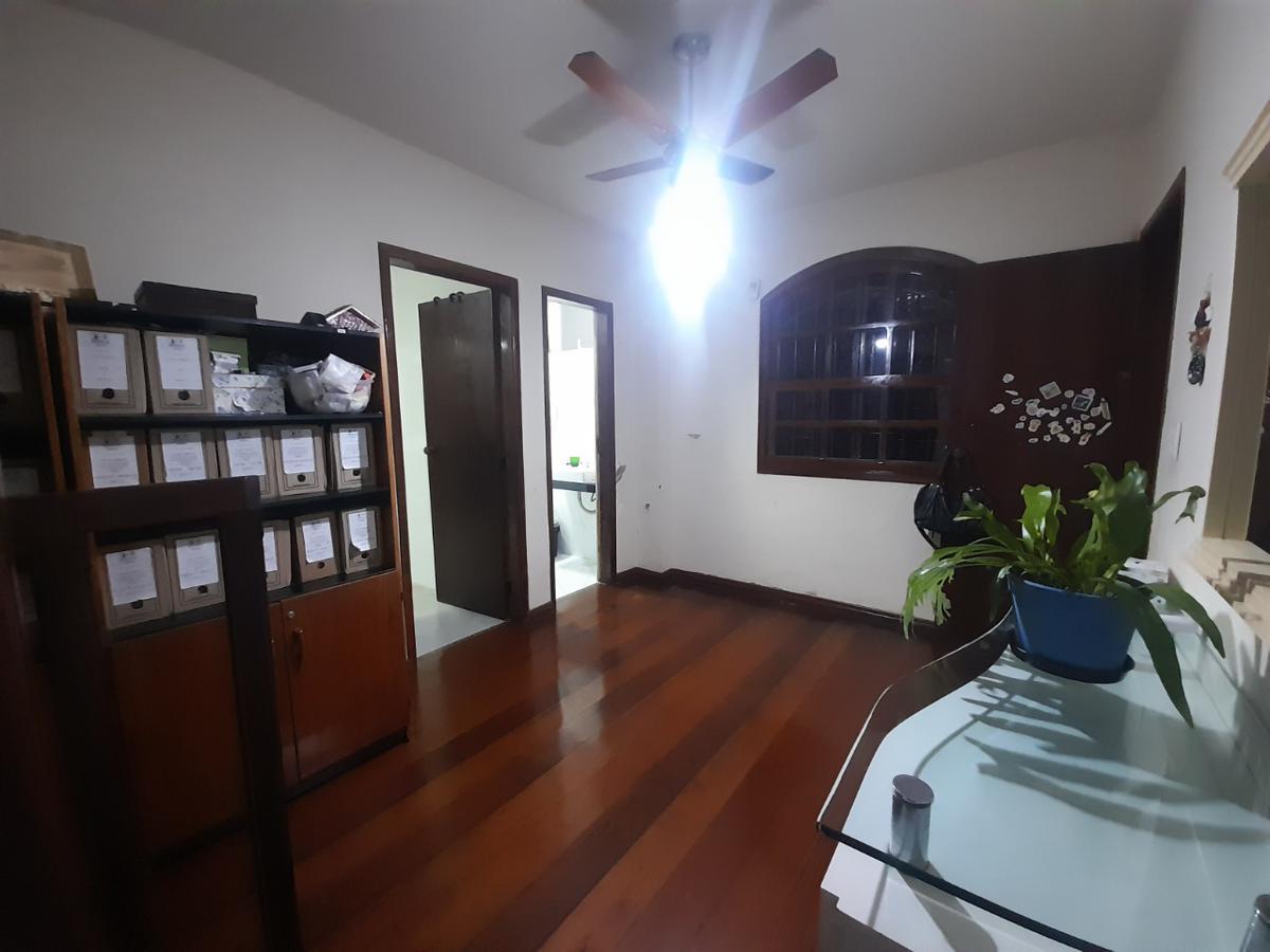 Casa, Santa Efigênia, 3 Quartos, 3 Vagas, 2 Suítes