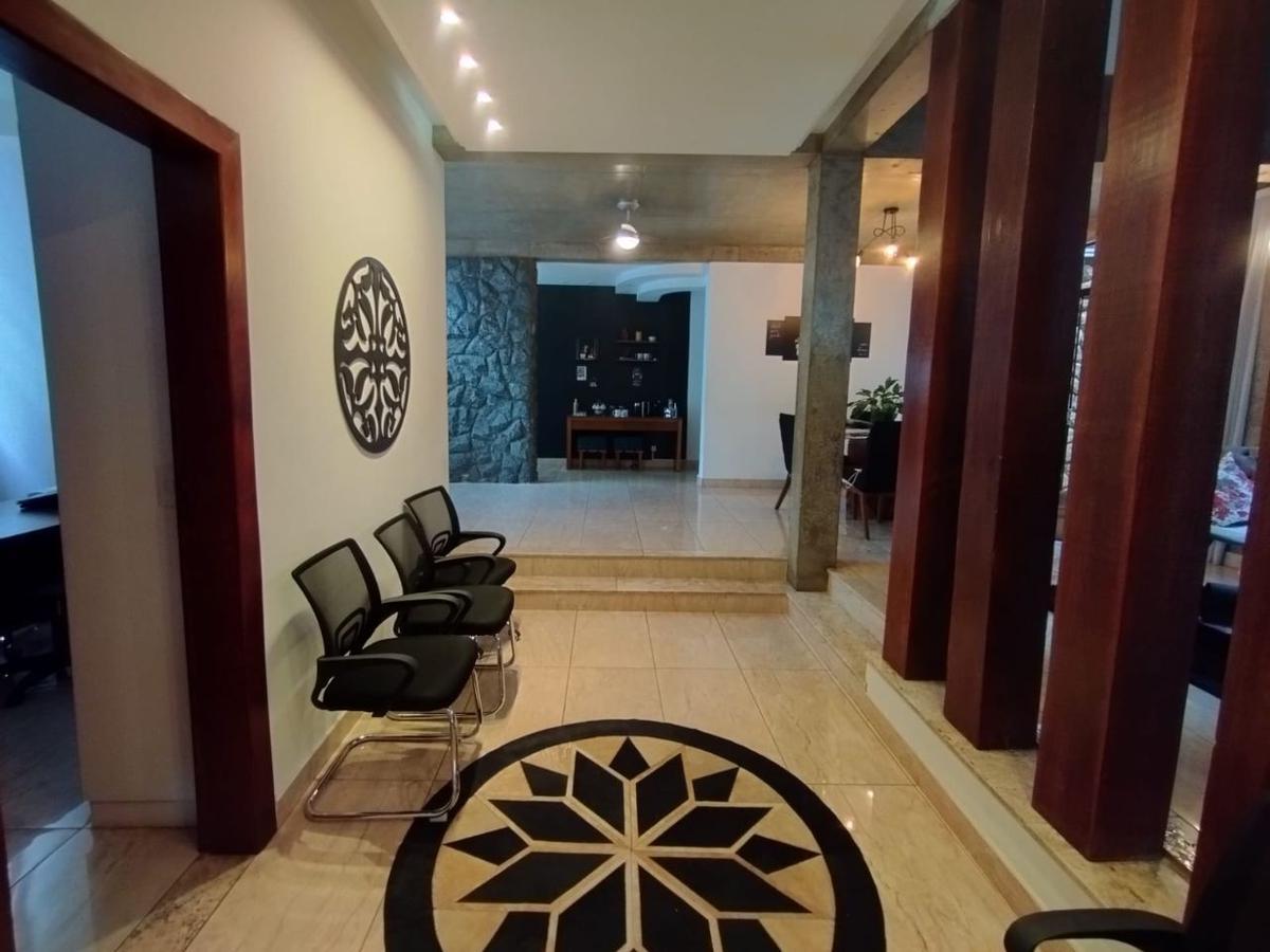 Casa, Dona Clara, 5 Quartos, 2 Vagas, 3 Suítes