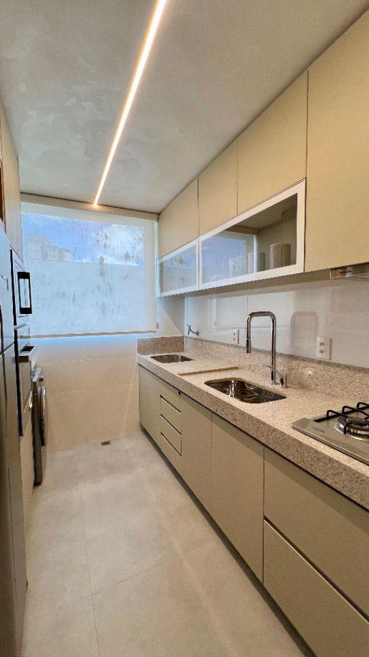 Apartamento, Santa Efigênia, 3 Quartos, 2 Vagas, 1 Suíte