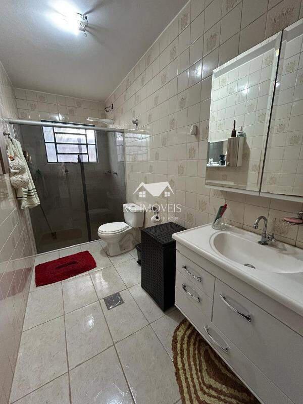 Casa, Castanheira (barreiro), 3 Quartos, 18 Vagas, 1 Suíte