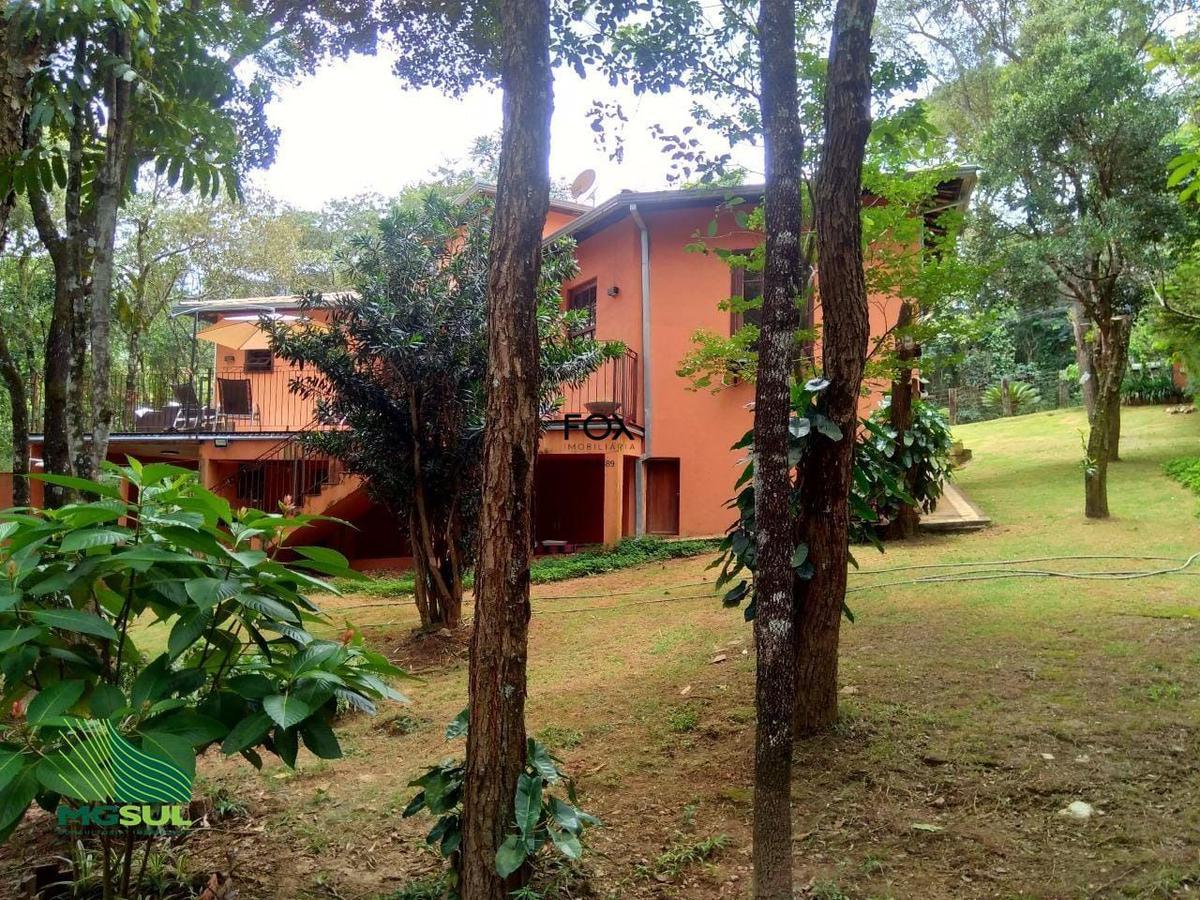 Casa, Condomínio Jardins, 5 Quartos, 4 Vagas, 3 Suítes