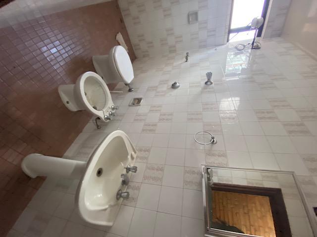 Casa, São José, 4 Quartos, 6 Vagas, 1 Suíte