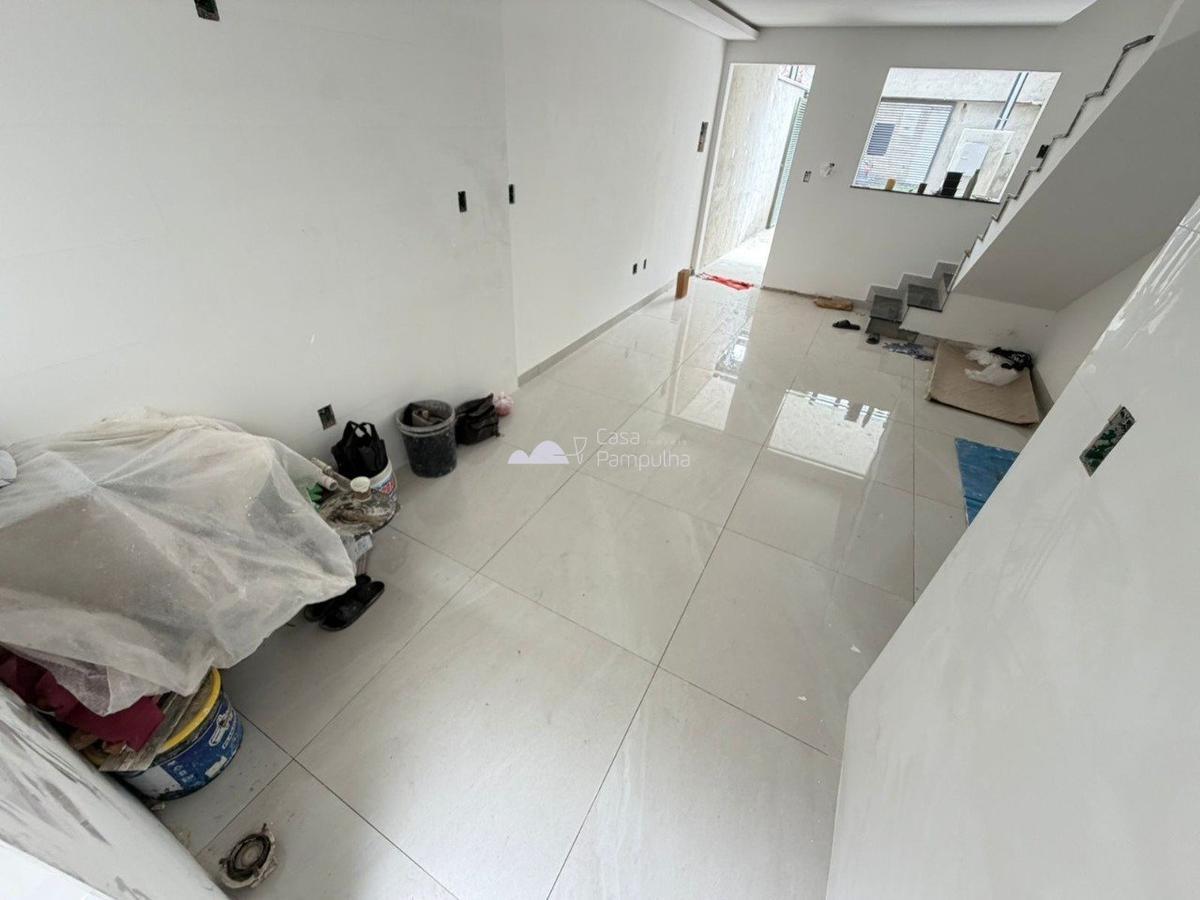 Casa, Piratininga (venda Nova), 2 Quartos, 1 Vaga, 2 Suítes