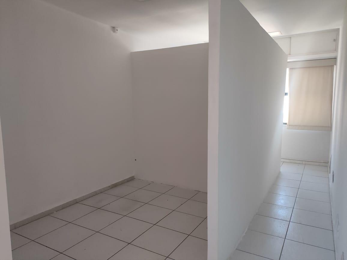 Sala, Centro