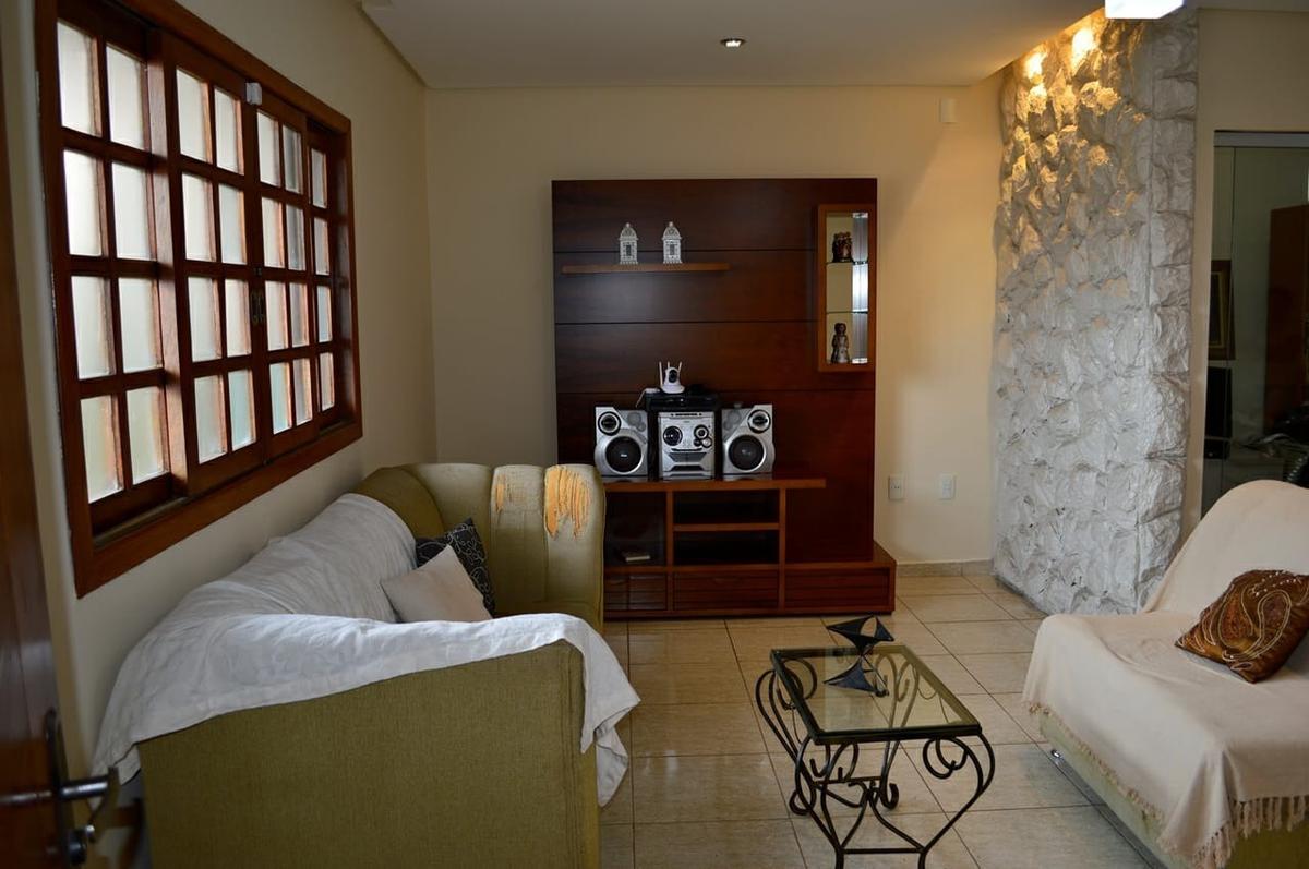 Casa, Jardinópolis, 4 Quartos, 2 Vagas, 1 Suíte