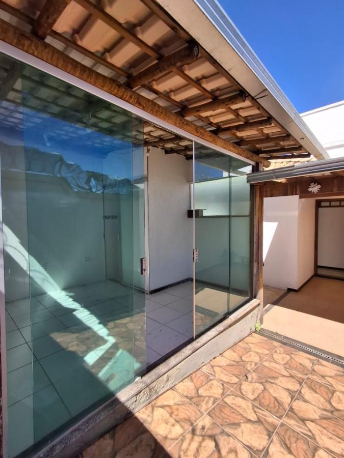 Casa, Jardim Imperial, 3 Quartos, 2 Vagas, 1 Suíte