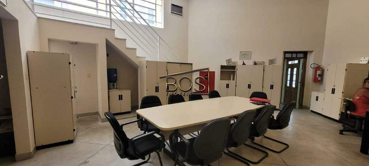 Casa, Centro, 10 Quartos, 15 Vagas, 6 Suítes