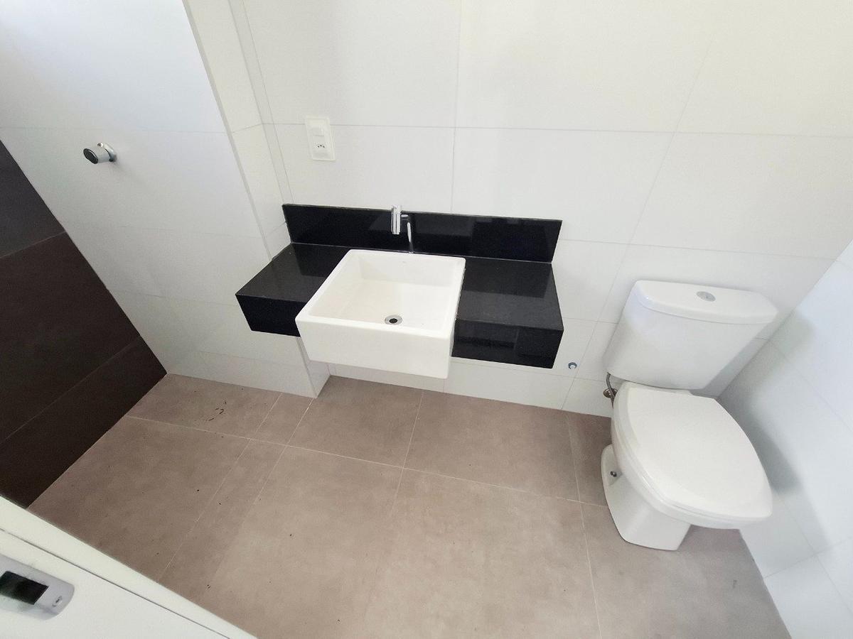 Apartamento, Ipiranga, 2 Quartos, 2 Vagas, 1 Suíte