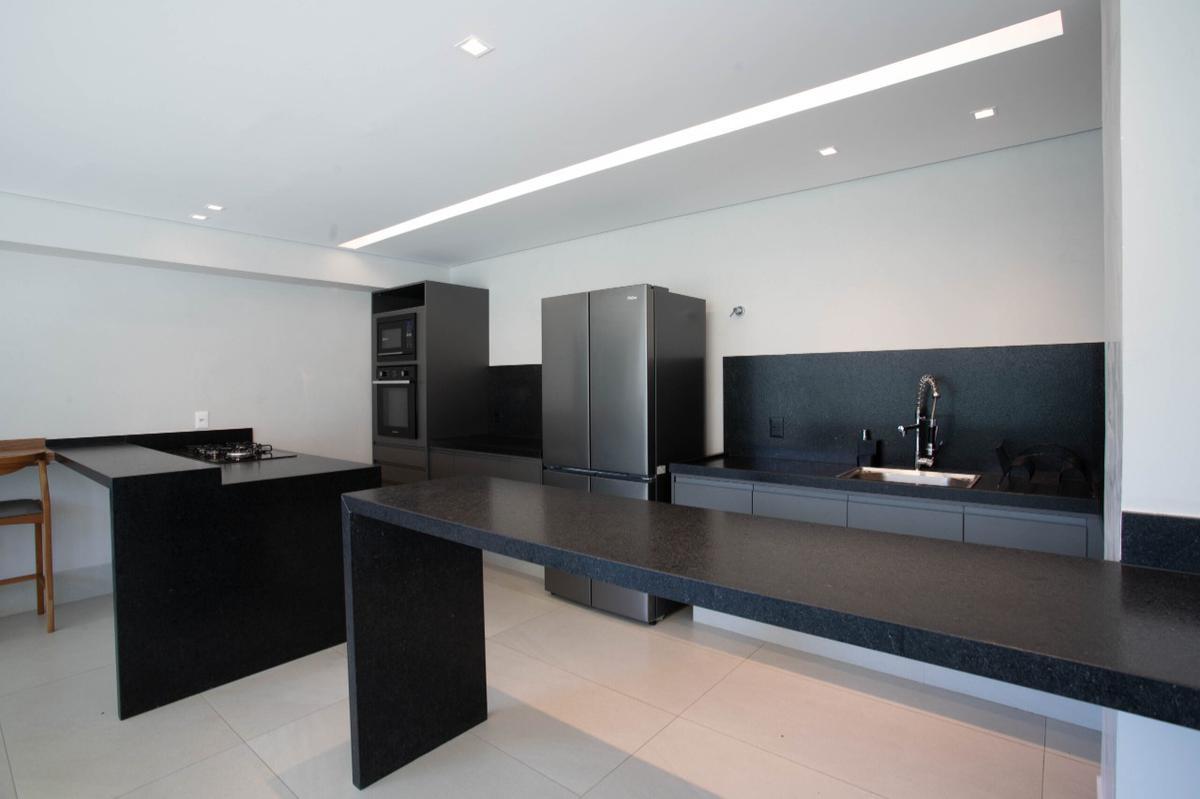 Apartamento, Serra, 4 Quartos, 3 Vagas, 4 Suítes