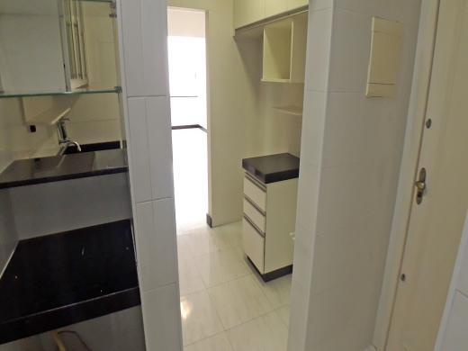 Apartamento, Centro, 2 Quartos, 0 Vaga, 1 Suíte