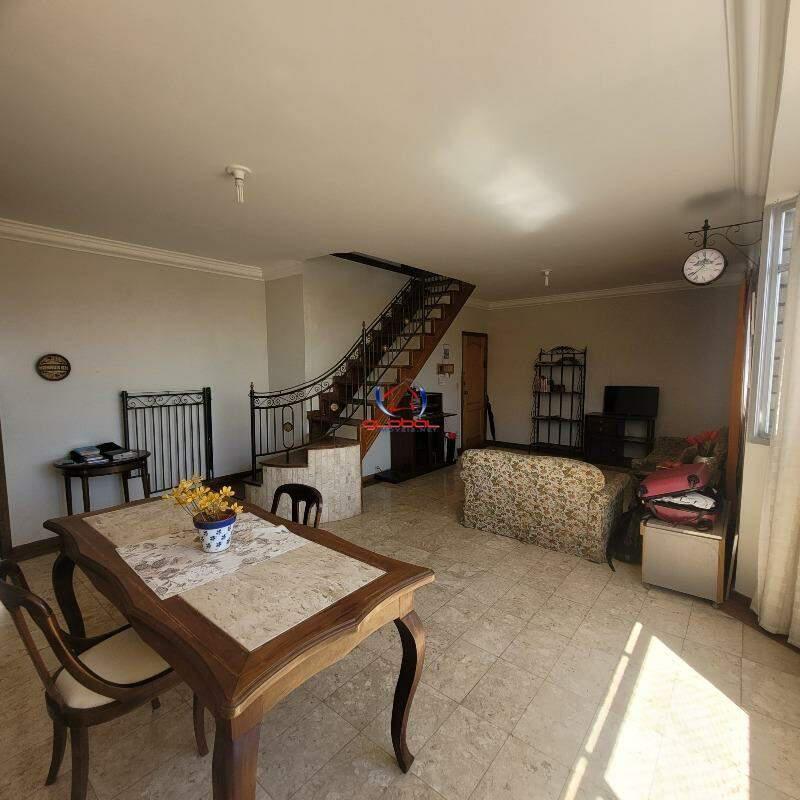 Cobertura, Ouro Preto, 5 Quartos, 3 Vagas, 1 Suíte