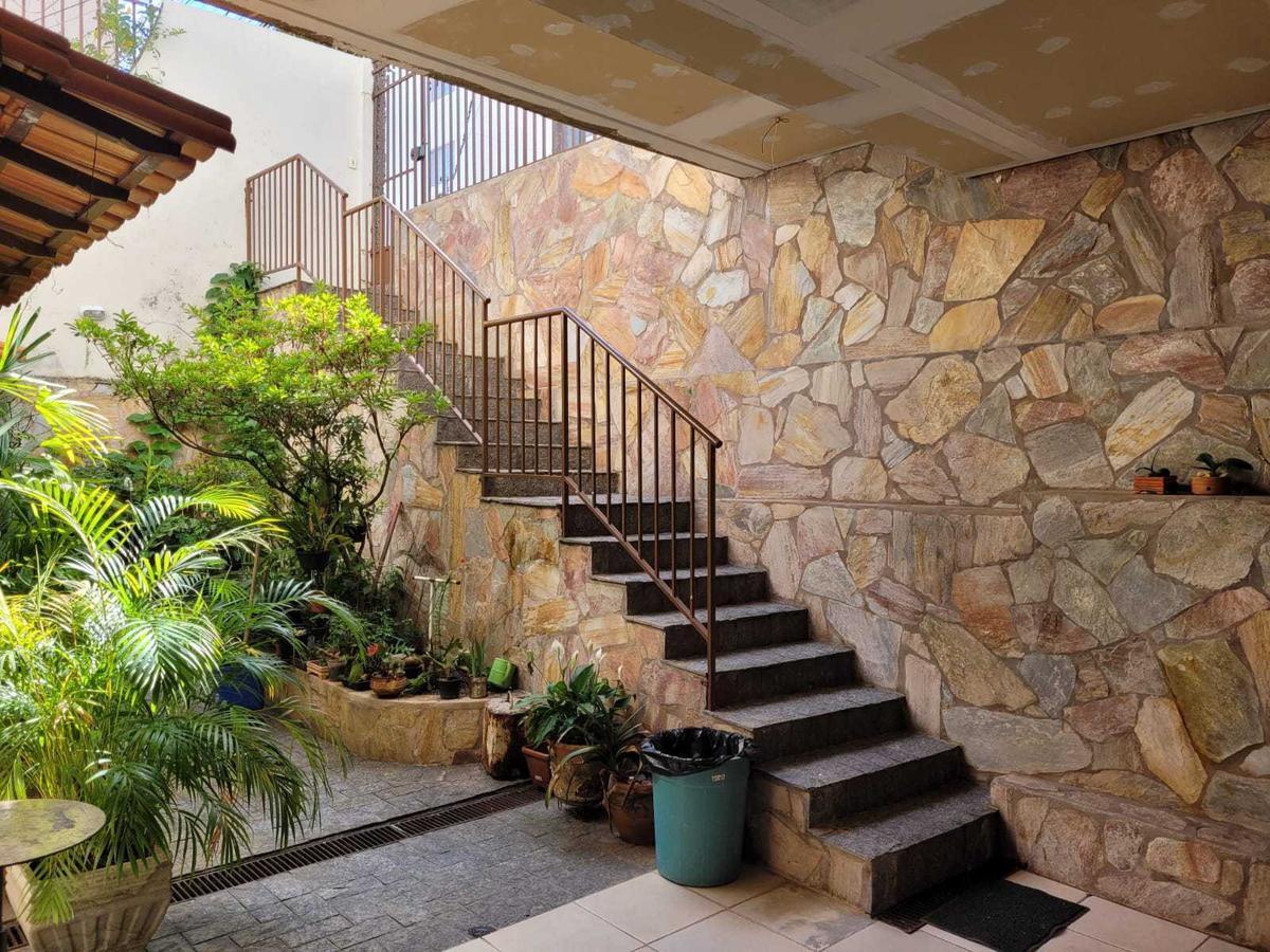 Casa, Sagrada Família, 4 Quartos, 2 Vagas