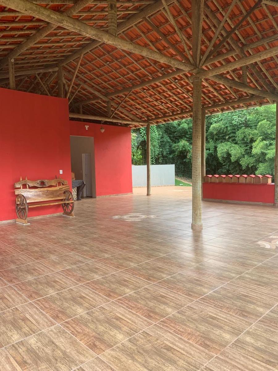 Fazenda, Ravena, 4 Quartos, 10 Vagas, 1 Suíte