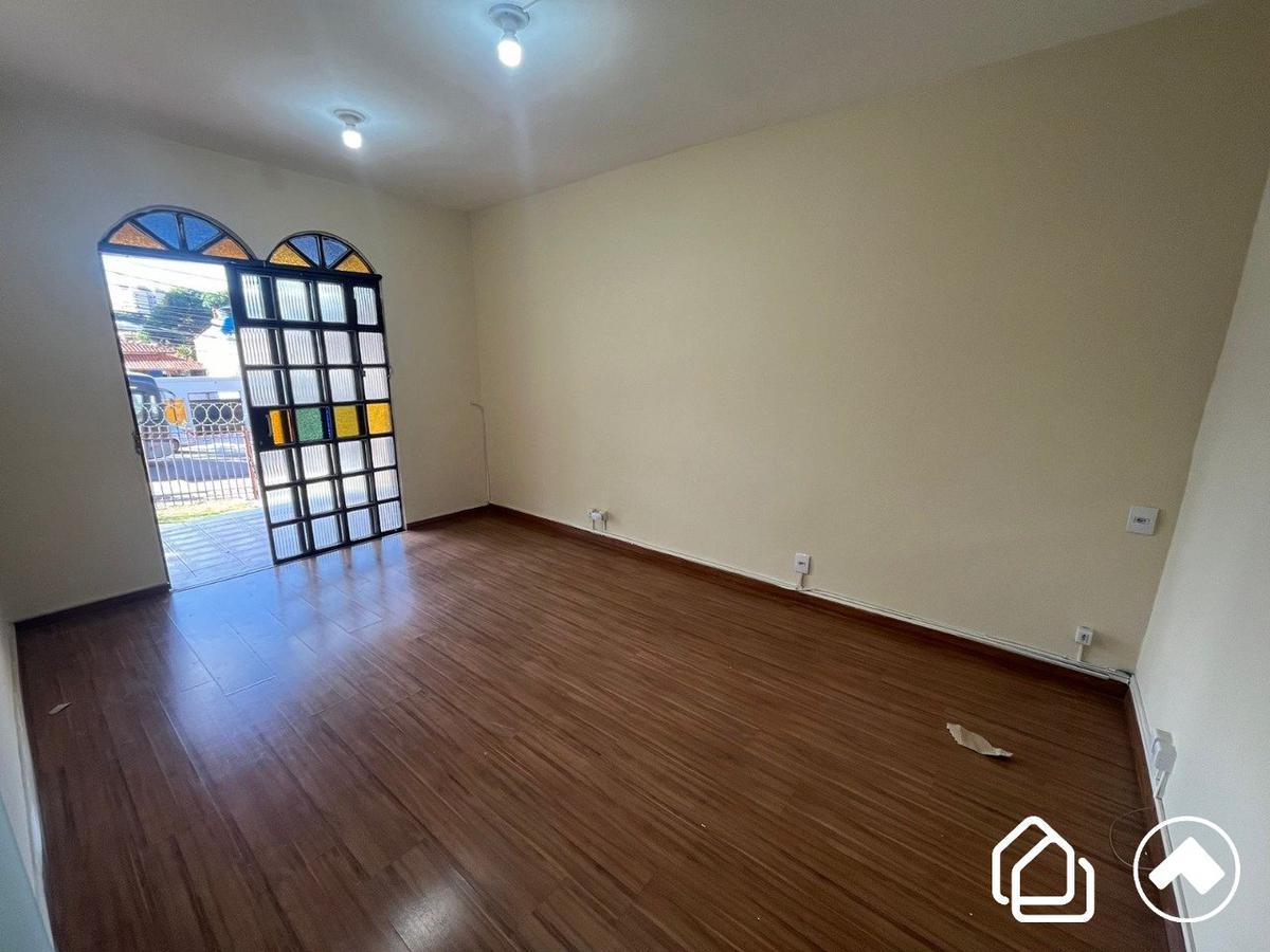 Casa, Palmeiras, 4 Quartos, 3 Vagas, 1 Suíte