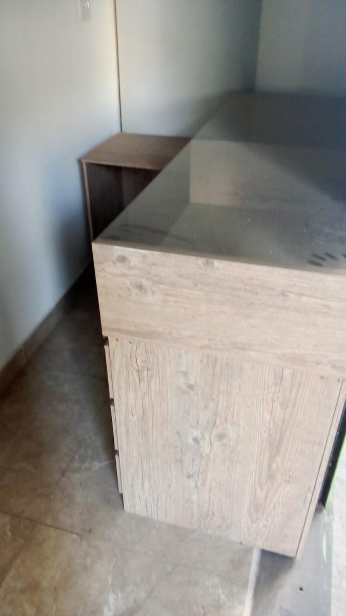 Sala, Centro, 0 Quarto, 0 Vaga