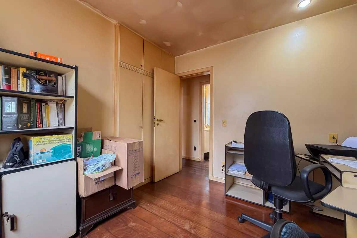 Apartamento, Santo Agostinho, 4 Quartos, 2 Vagas, 1 Suíte