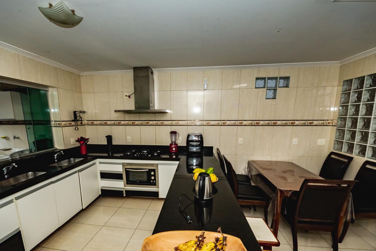 Casa, São Bernardo, 4 Quartos, 3 Vagas, 2 Suítes